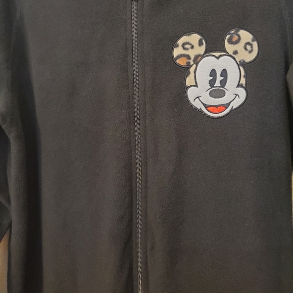Nwot Disney Leppard Mickey Mouse jumpsuit - Picture 2 of 5